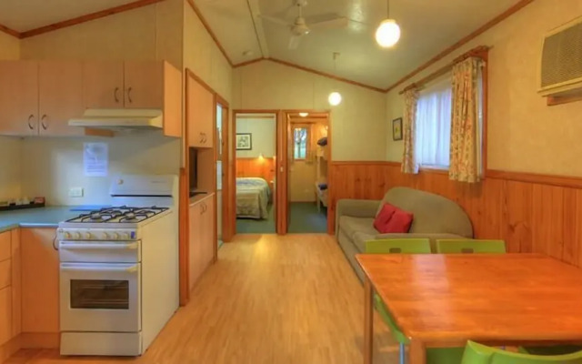 Sandy Hollow Tourist Park