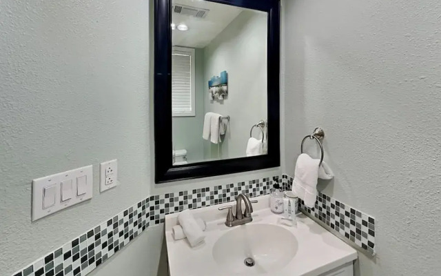 Pcv625d- Coastal Hideaway