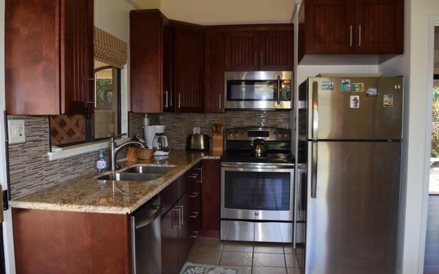 Hale Huanani Bed and Breakfast