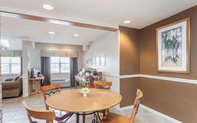 Microtel Inn & Suites by Wyndham Nashville