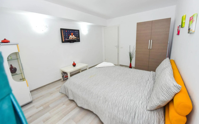 Bucharest Central Apartments - Shabbat Friendly