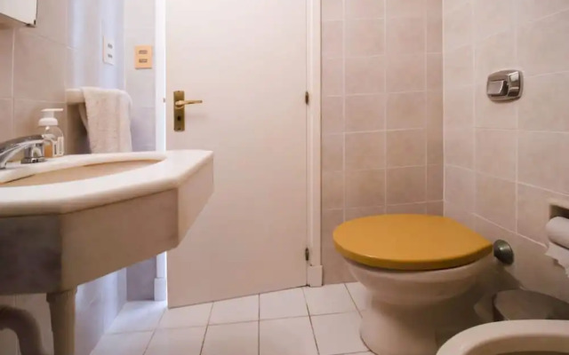 Oceana Suites Palm Beach