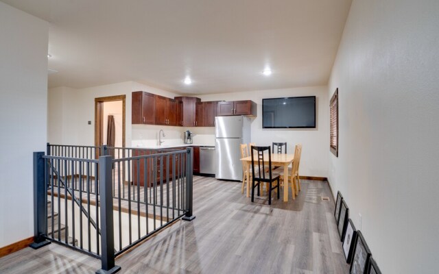 Lakefront Washington Home w/ Private Pool & Sauna