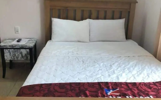 The Passion Lux Airport Hotel Apartment