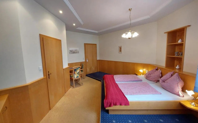Pension 3 Raben