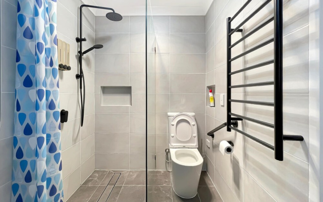 Metawise Cozy Family Room in Shared Home Free Parking – Bathroom – Sydney