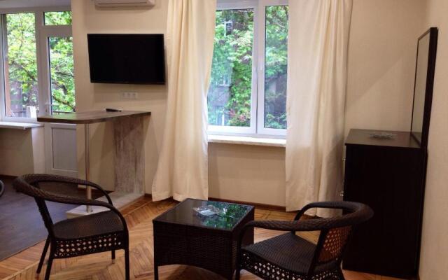 Yerevan Center Studio Apartment