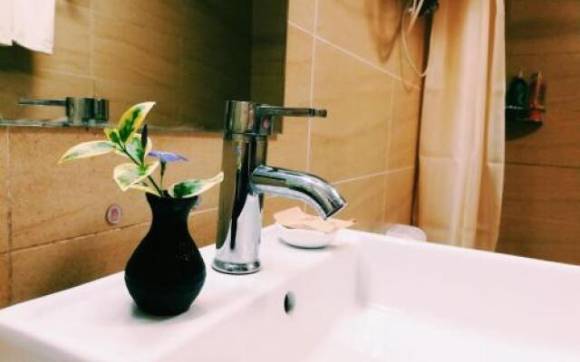 Lijiang White Sand Inn