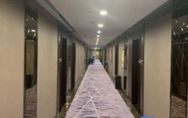 Xilinhot Jinfeng Hotel