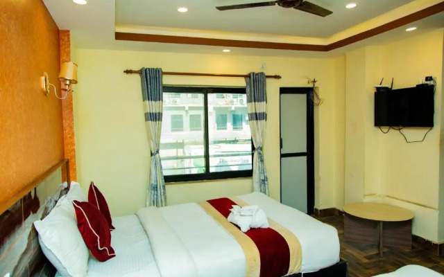 Hotel Everest Regency by OYO Rooms