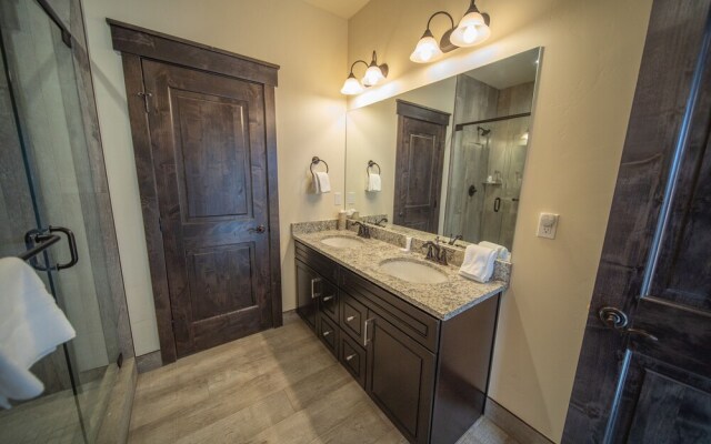 Alders 42 Outpost Dr