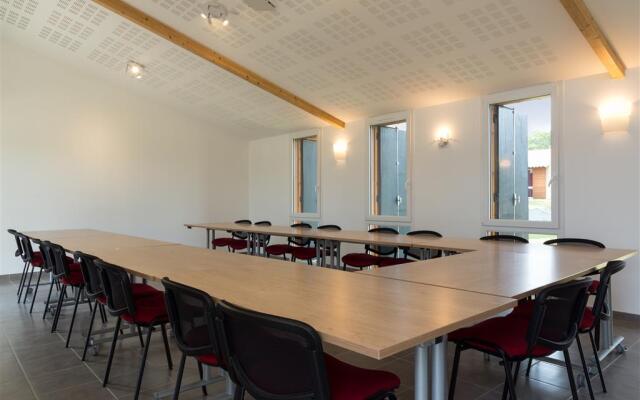 The Originals City, Hôtel Albizia