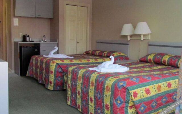 Windjammer Motor Inn