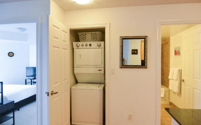 Grand Ovation by Maplewood Suites