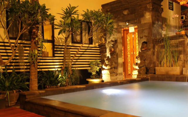 Suardana Inn's