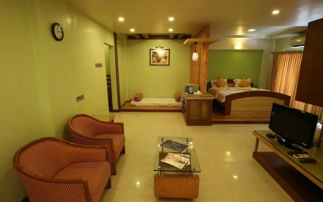 Hotel Kohinoor Square