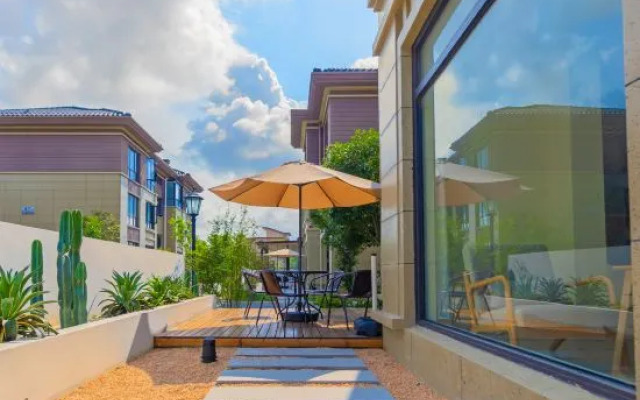 Zhujiajian Shanyin Banyin Homestay (Guanyin Fajie Store)