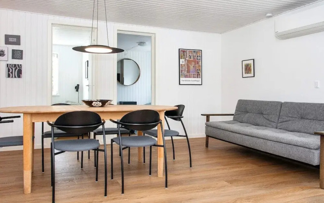 7 Person Holiday Home in Bjert