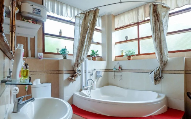 ZEN Rooms Basic Sultan Tirtayasa