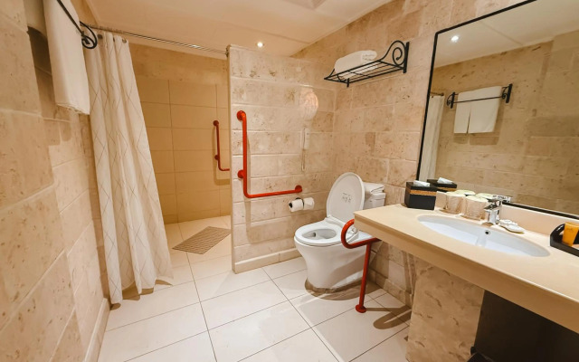 Plantation Bay Resort and Spa