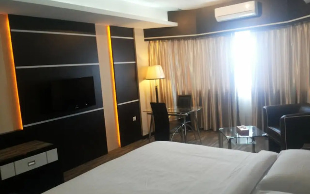 Plaza Hotel Tanjungpinang