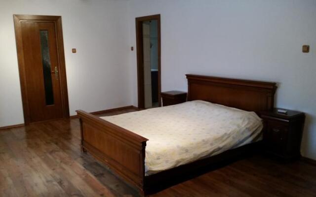 Vila Micesti