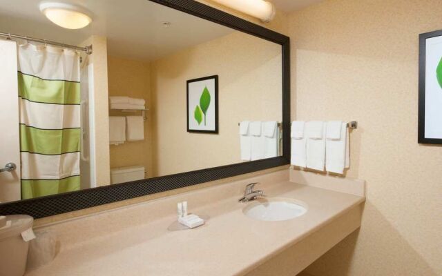 Fairfield Inn & Suites Brunswick Freeport