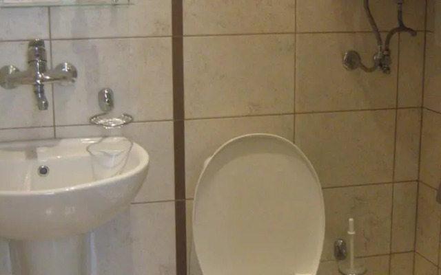 Apartment in Dawn Park Aparthotel