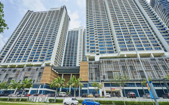 Oyo Home 89316 Special Studio Setia Alam Trefoil