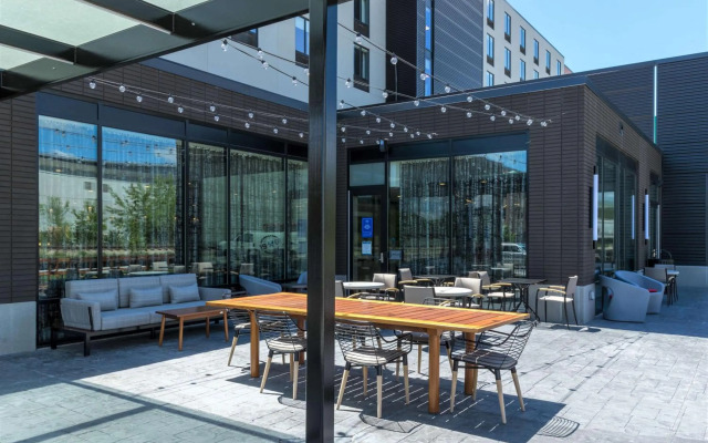 Hilton Garden Inn Madison Downtown