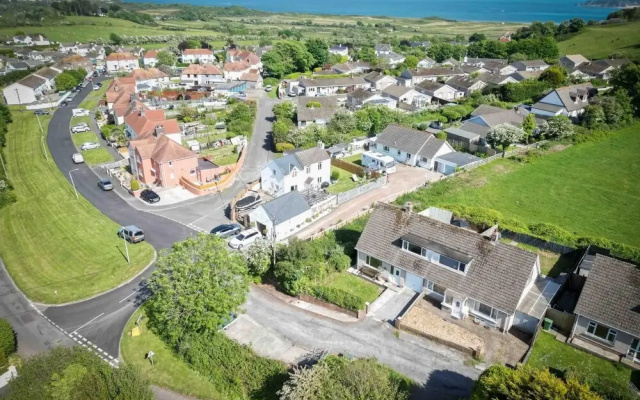 Larkfield - 3 Bedroom Holiday Home - Penally