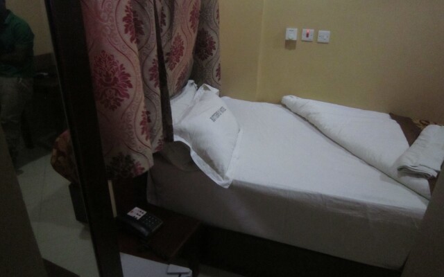 Butterfly Hoteltz