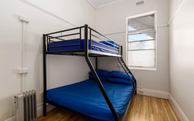 Summer House Backpackers Cairns