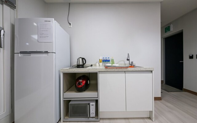 Yeosu Jin Arirang Hostel