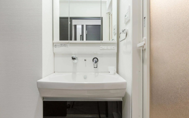 Elegance Place Horie Room