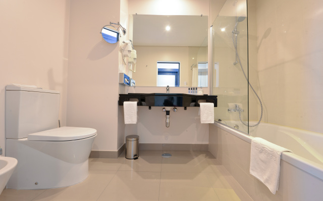 Отель Vila Galé Náutico