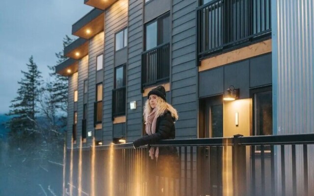 Basecamp Resorts Revelstoke
