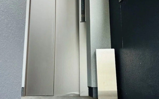 GLOU Shinjuku Family