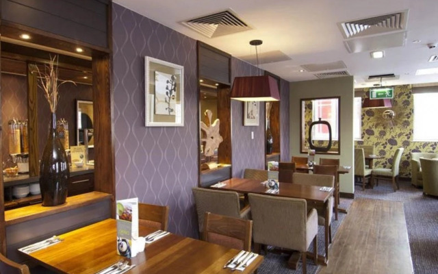 Premier Inn Coventry City (Earlsdon Park)