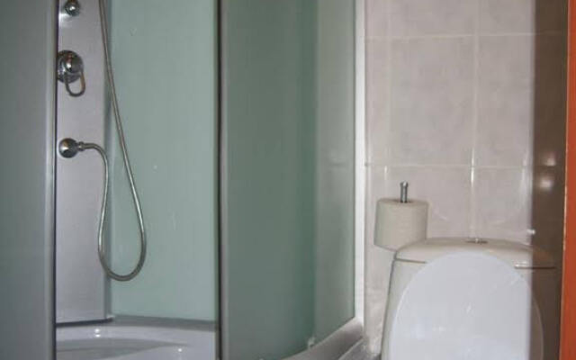 Отель Октавия