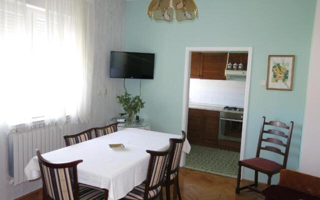 Apartments Coce