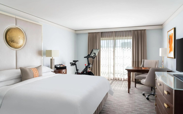 The Ritz-Carlton, Marina del Rey