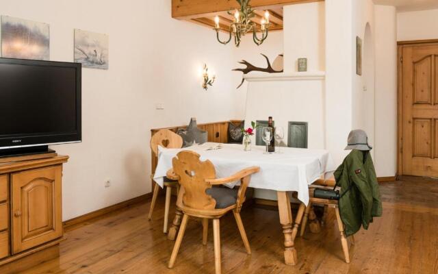 Ansitz Wirtsgut - Familienappartements in den Bergen