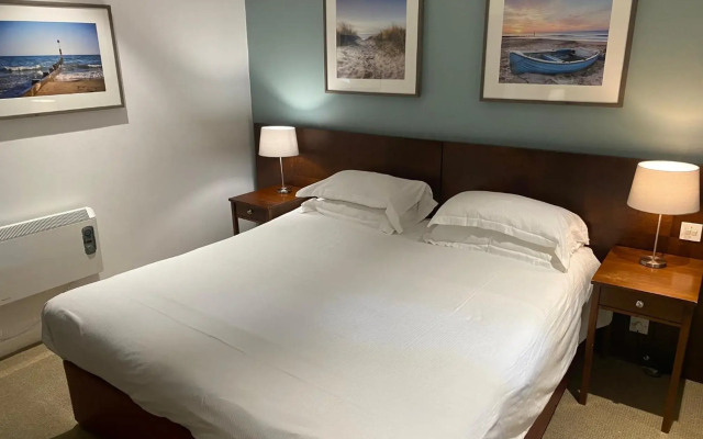 The Lodge at Meyrick Park