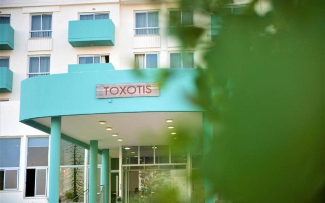 Toxotis Hotel
