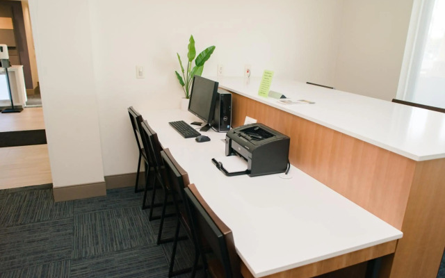 Holiday Inn Express & Suites Winona by IHG