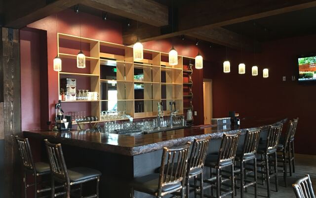 Sitka Hotel and Restaurant