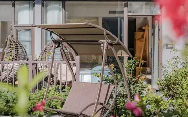 Nujiang Memory Riverview Hotel