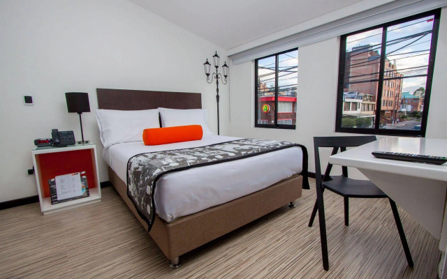 Hotel DC Feria