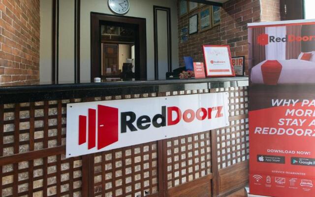 RedDoorz @ Isabelita Hotel Tuguegarao City